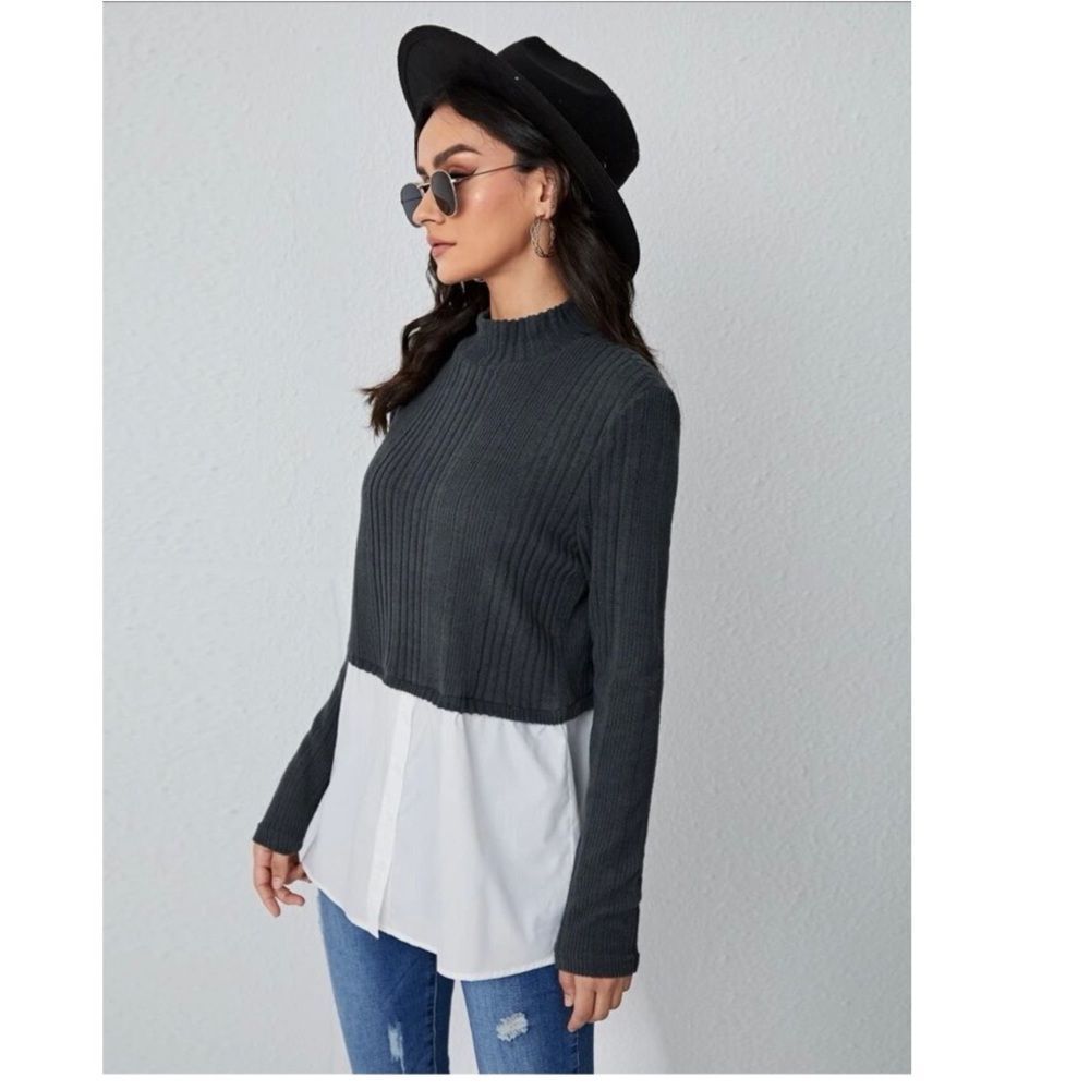 Mock Neck Colorblock 2 in 1 Top Blouse. Size Large. NWT
